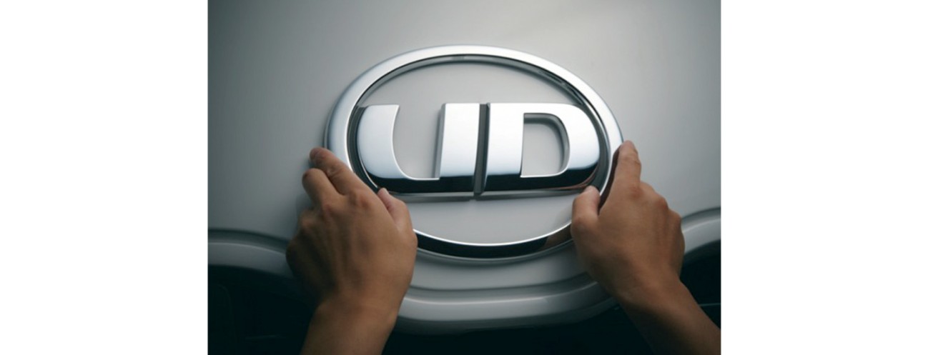 UD logo on truck1440x551